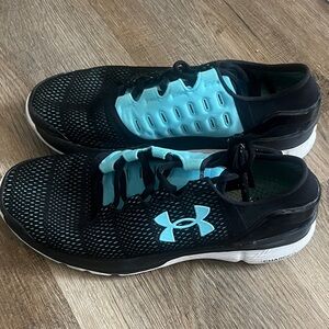 Gently Worn Under Armour Black and Teal Running Shoes 9.5
